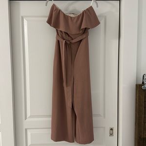 Aritzia Babaton Strapeless Jumpsuit - SIZE 4 - Mauve - Crop length